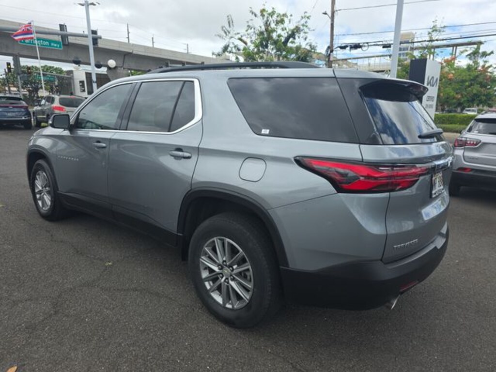 Used 2023 Chevrolet Traverse LT Cloth w/1LT SUV