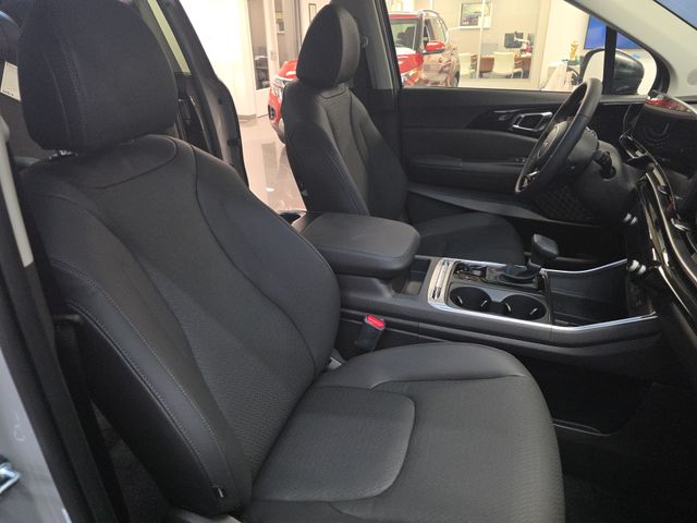 2026 Kia Carnival SX Prestige - Photo 11