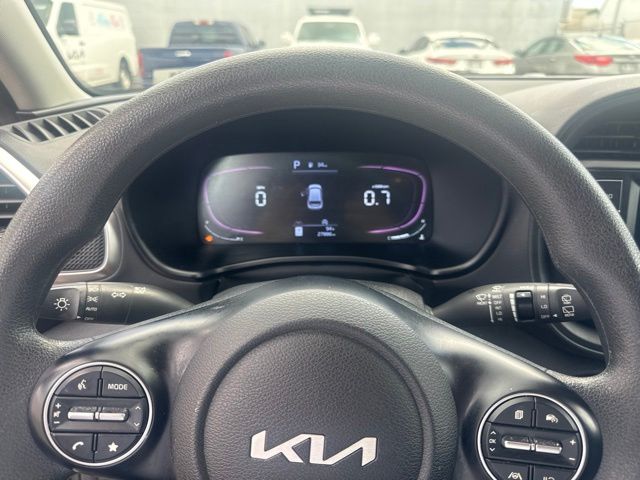 2025 Kia Soul LX - Photo 18