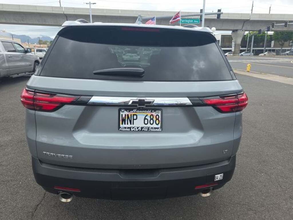 Used 2023 Chevrolet Traverse LT Cloth w/1LT SUV