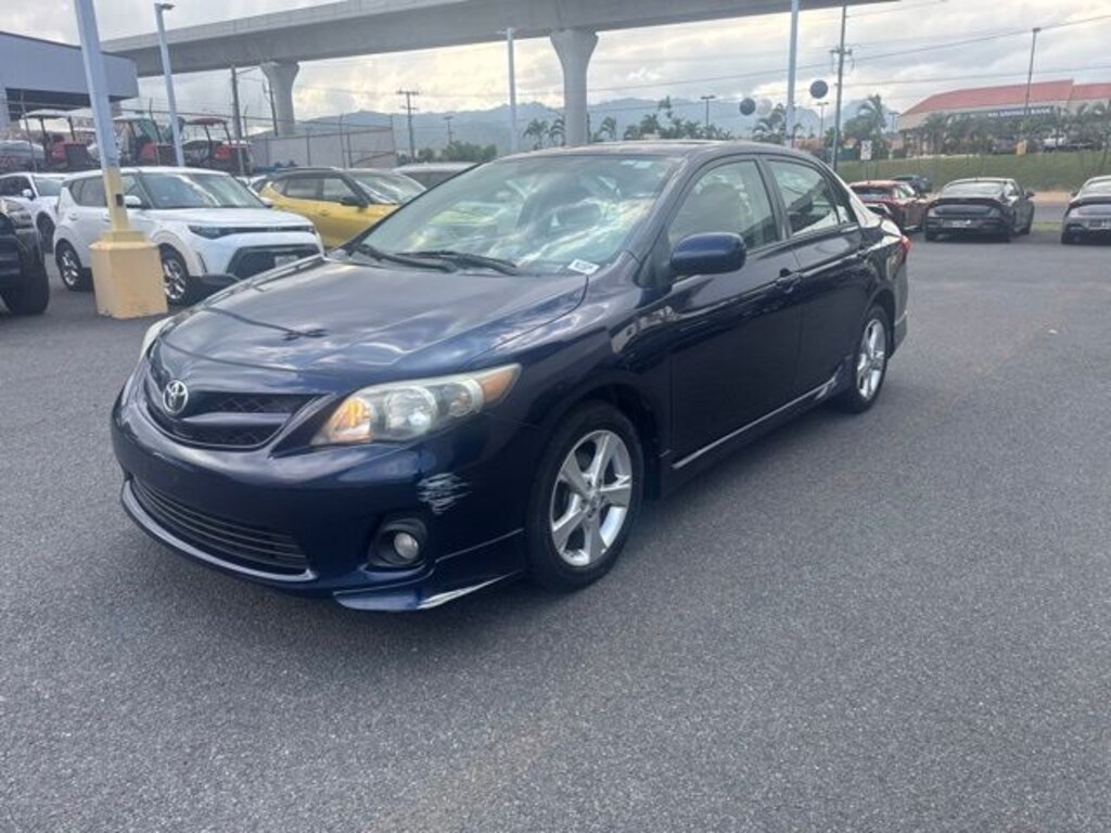 Used 2013 Toyota Corolla Sedan