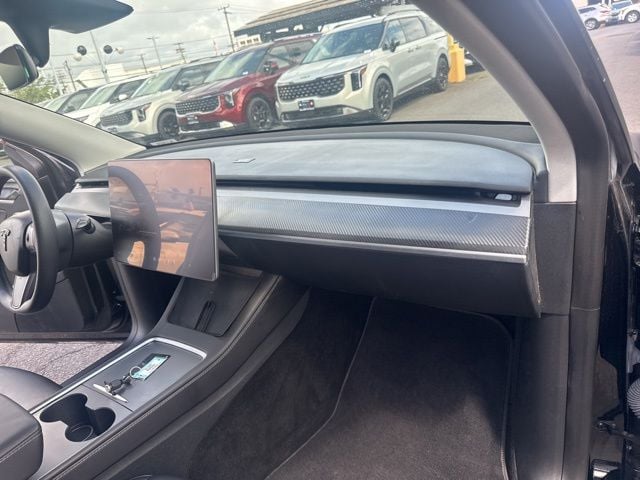 2023 Tesla Model Y Performance - Photo 15