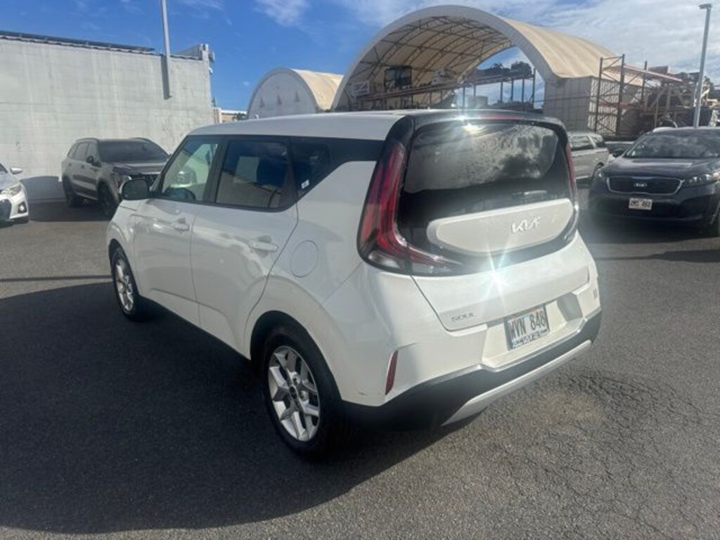 Used 2023 Kia Soul LX Hatchback