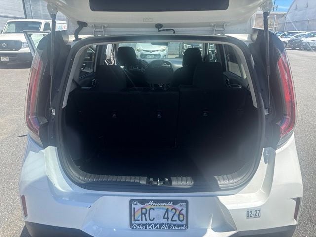2025 Kia Soul LX - Photo 12