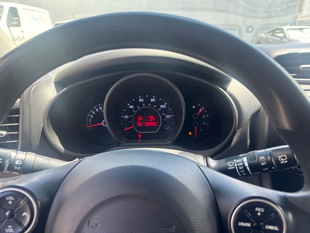 2016 Kia Soul Base - Photo 18