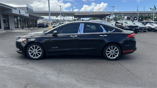 Used 2017 Ford Fusion Hybrid SE with VIN 3FA6P0LU7HR266055 for sale in Waipahu, HI