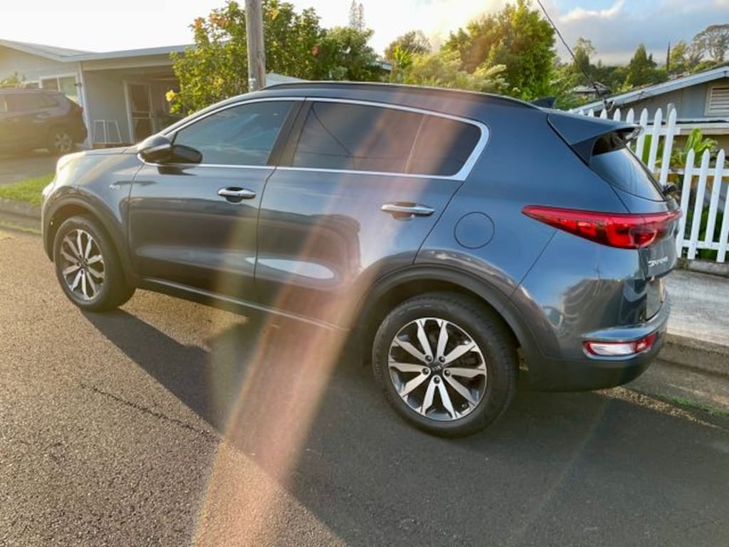 Used 2018 Kia Sportage EX SUV