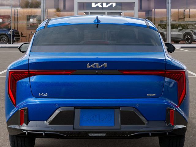 2025 Kia K4 GT-Line Turbo - Photo 13