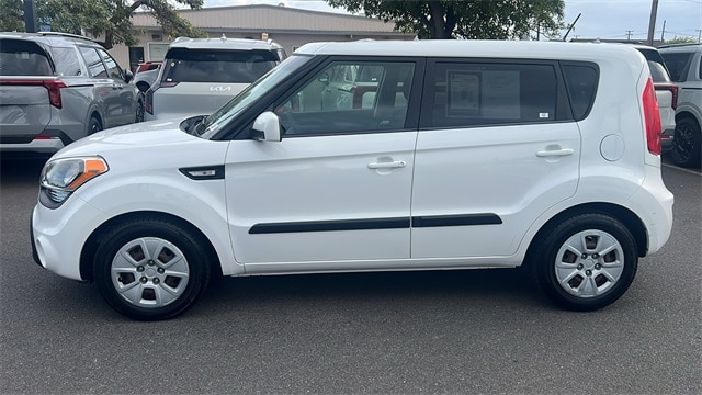 Used 2012 Kia Soul Base with VIN KNDJT2A50C7445464 for sale in Kahului, HI