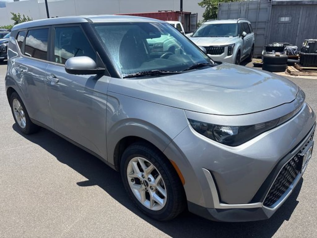 Used 2023 Kia Soul LX Hatchback