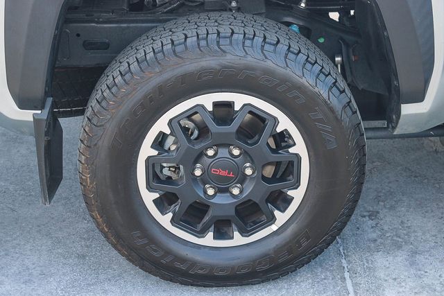 2024 Toyota Tacoma TRD Off Road - Photo 11