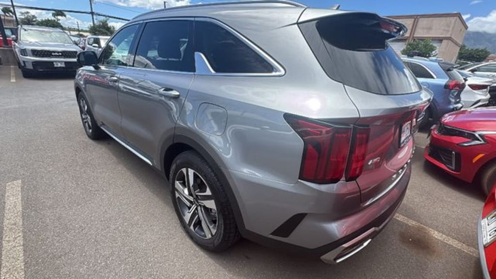 Used 2022 Kia Sorento Plug-In Hybrid SX SUV