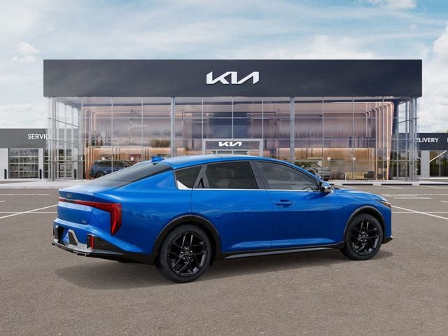 2025 Kia K4 GT-Line Turbo - Photo 6