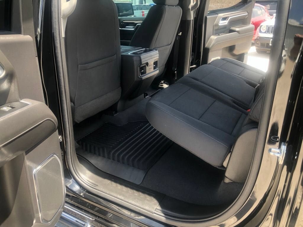 Used 2022 Chevrolet Silverado 1500 LT Truck Crew Cab