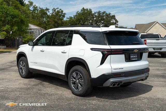 2026 Chevrolet Traverse LT - Photo 8