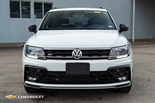 Used 2021 Volkswagen Tiguan SE R-LINE BLACK with VIN 3VV3B7AX7MM102105 for sale in Rockdale, TX