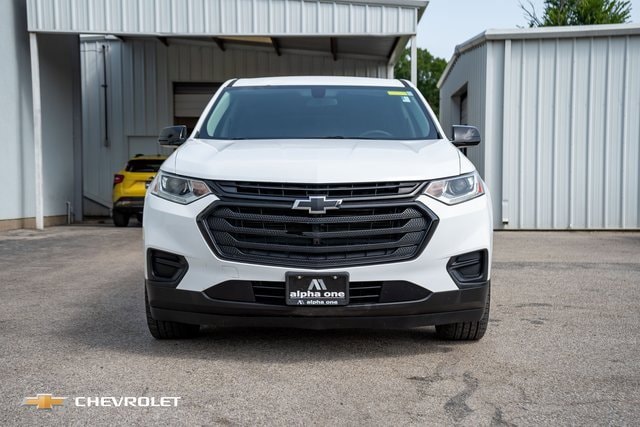 Used 2019 Chevrolet Traverse LS with VIN 1GNERFKW3KJ144436 for sale in Rockdale, TX