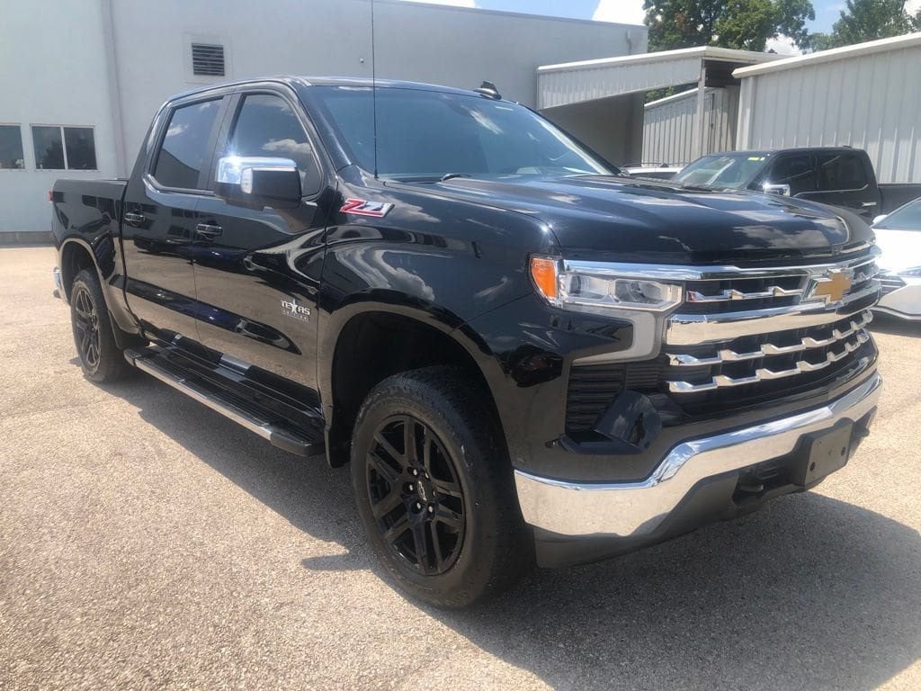 Used 2022 Chevrolet Silverado 1500 LT Truck Crew Cab