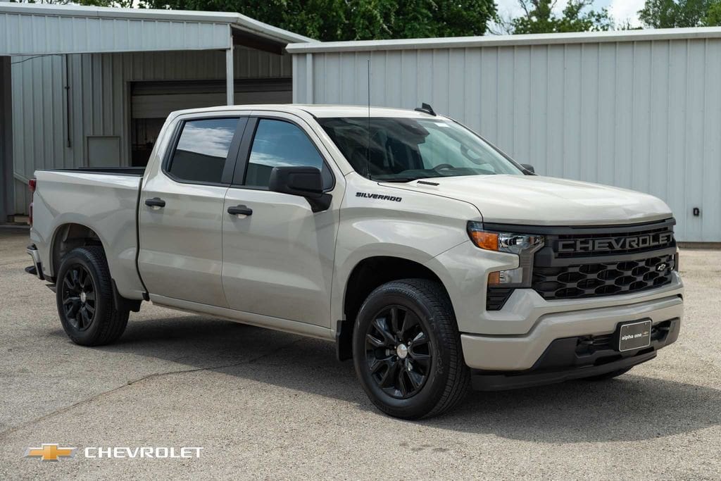 New 2026 Chevrolet Silverado 1500 Custom Truck