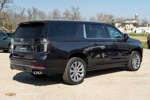 2026 Chevrolet Suburban Premier - Photo 6