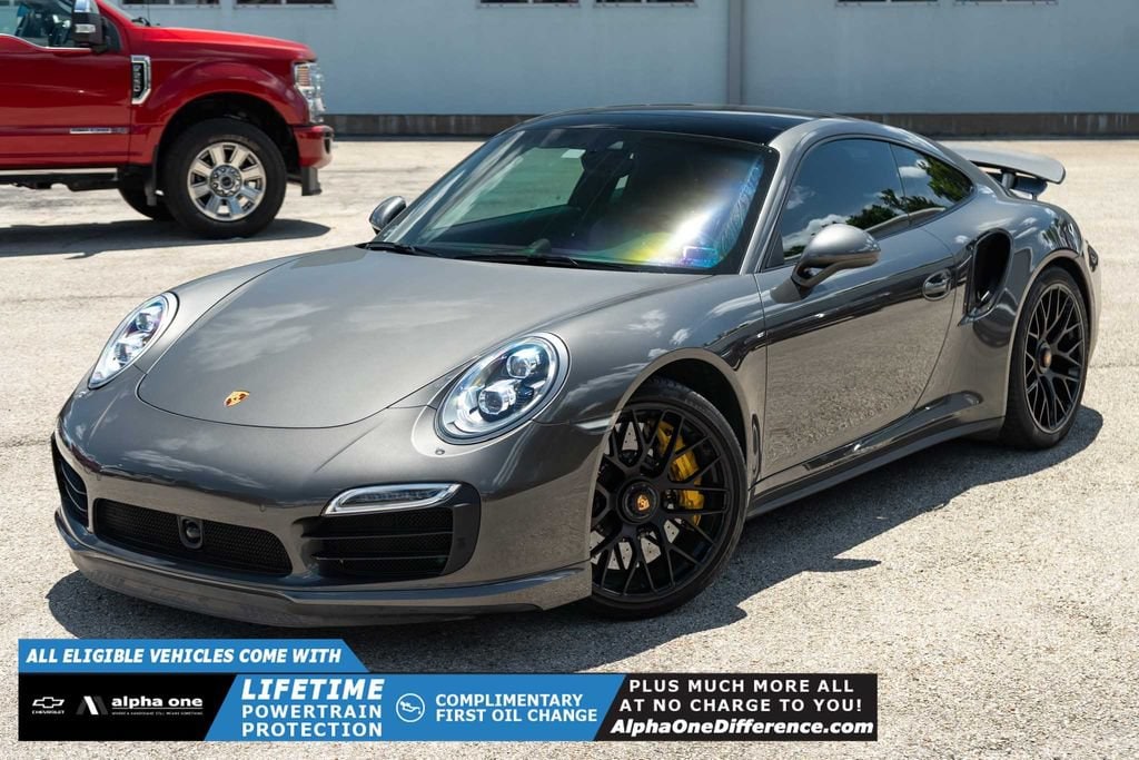 2014 Porsche 911 Turbo S Coupe's photo