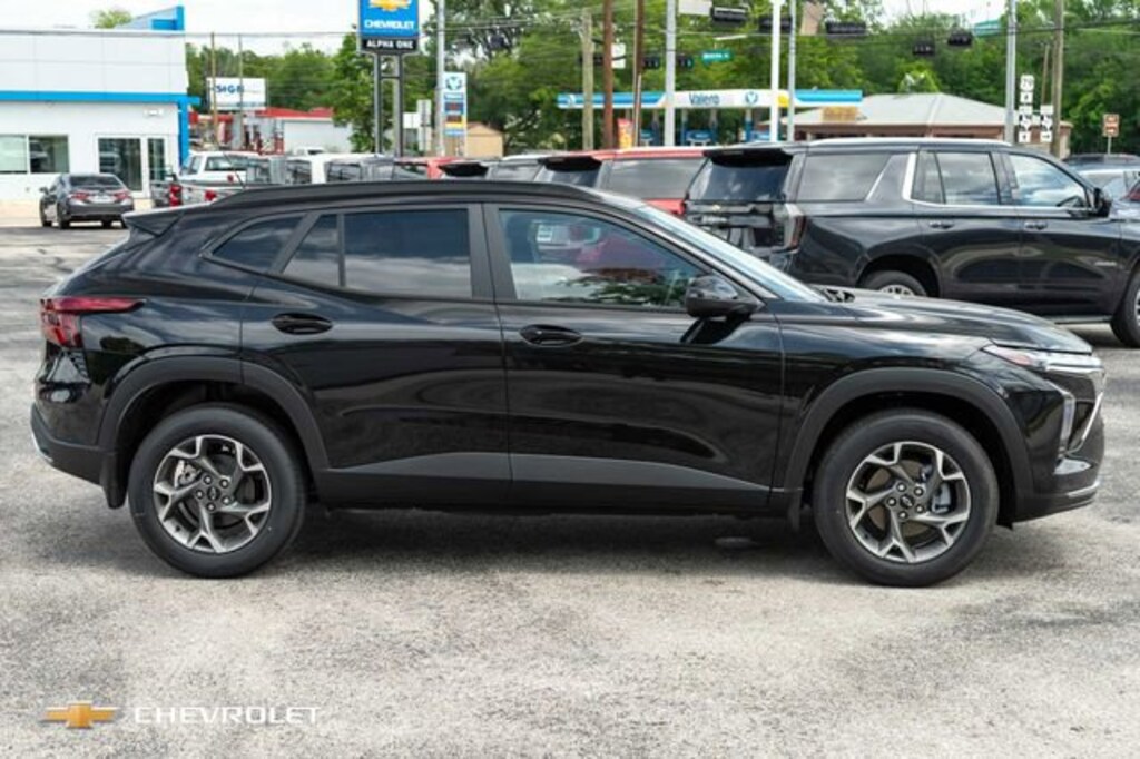 New 2026 Chevrolet Trax LT SUV