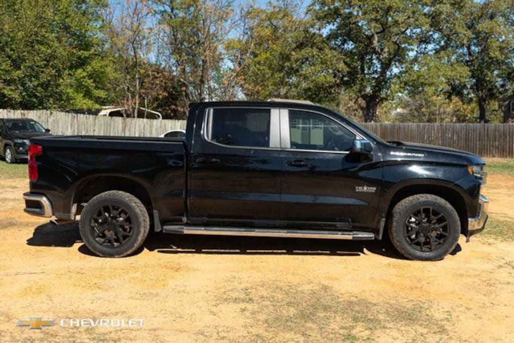 Used 2022 Chevrolet Silverado 1500 LTD LT Truck Crew Cab
