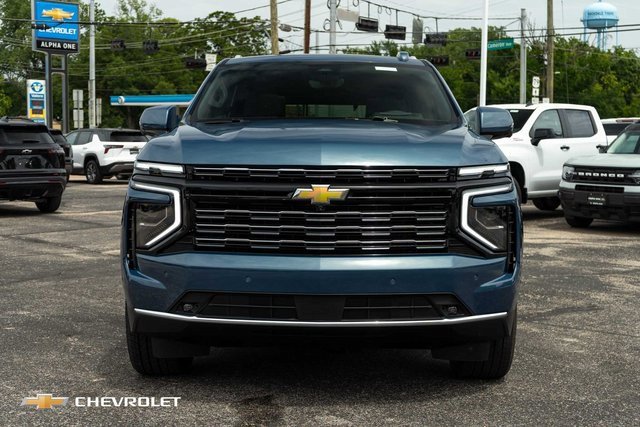 2025 Chevrolet Tahoe High Country photo 4