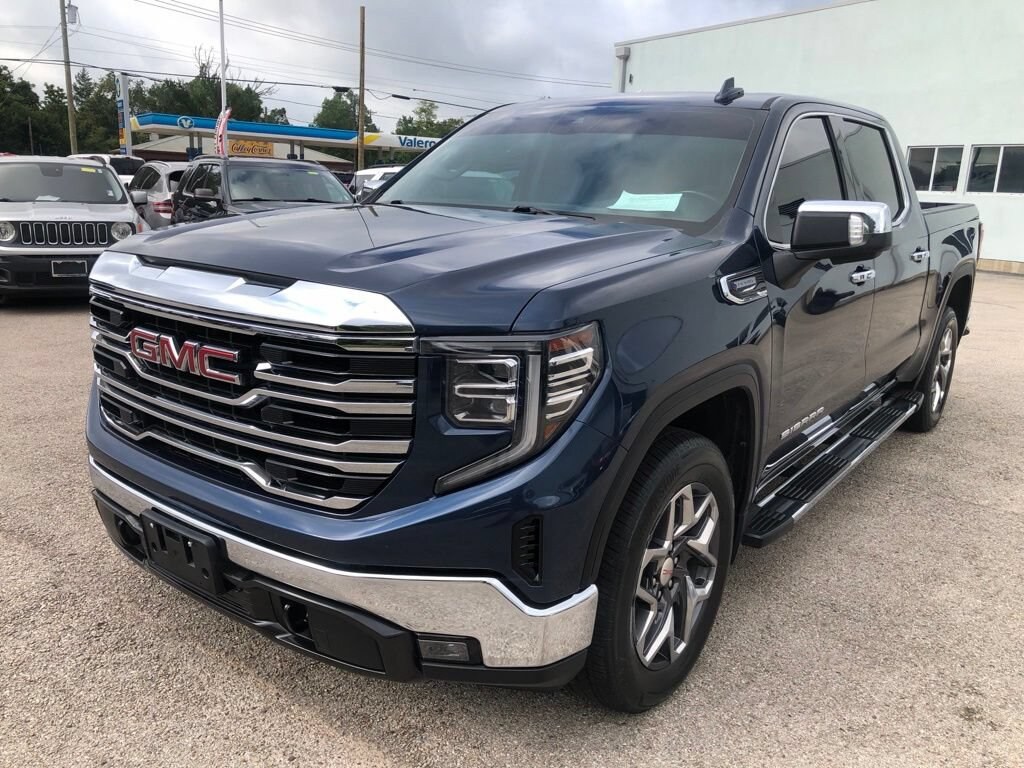 Used 2023 GMC Sierra 1500 SLT Truck Crew Cab
