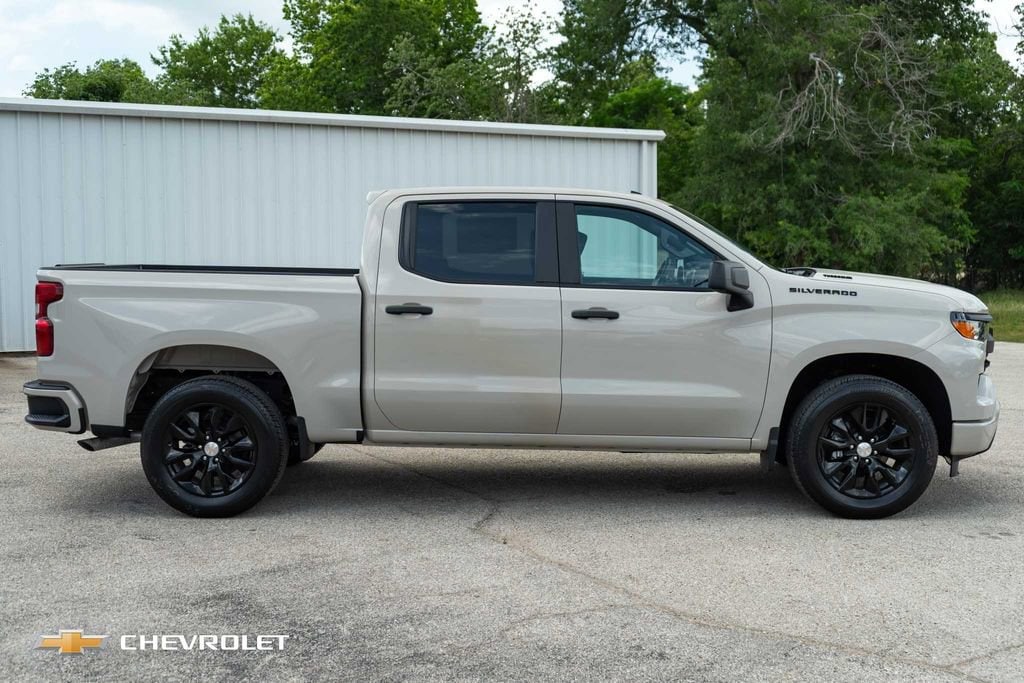 New 2026 Chevrolet Silverado 1500 Custom Truck