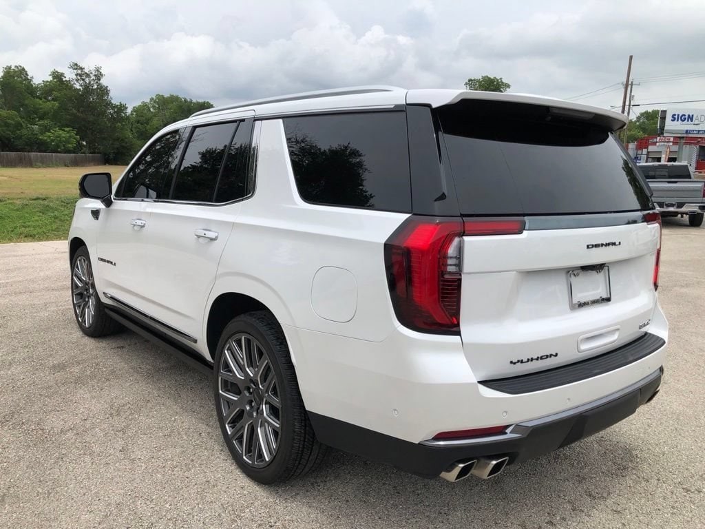 Used 2025 GMC Yukon Denali Ultimate SUV