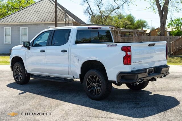 2026 Chevrolet Silverado 1500 LT Trail Boss - Photo 9