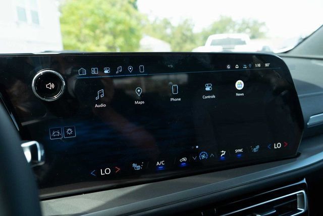 2026 Chevrolet Traverse LT - Photo 22