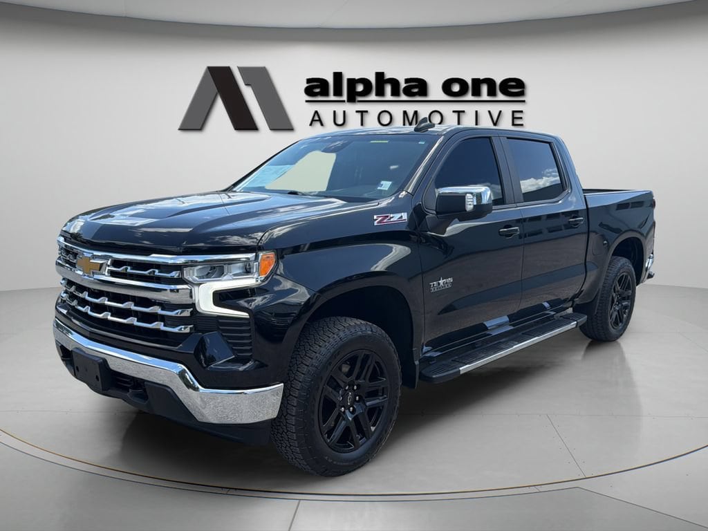 Used 2022 Chevrolet Silverado 1500 LT Truck Crew Cab