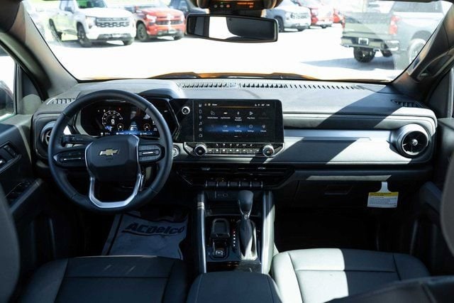 2026 Chevrolet Colorado LT - Photo 15