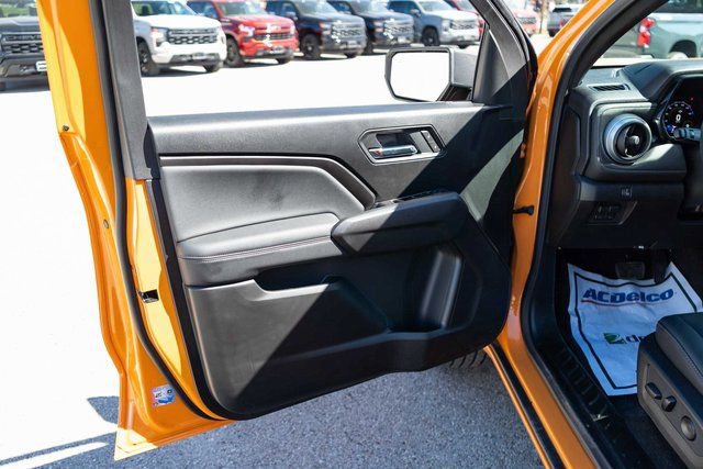 2026 Chevrolet Colorado LT - Photo 12