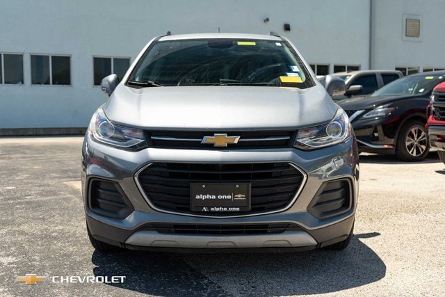 Used 2020 Chevrolet Trax LT with VIN 3GNCJLSB0LL282813 for sale in Rockdale, TX