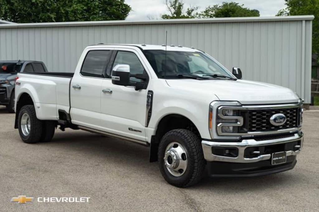 Used 2023 Ford Super Duty F-350 DRW XL Truck Crew Cab