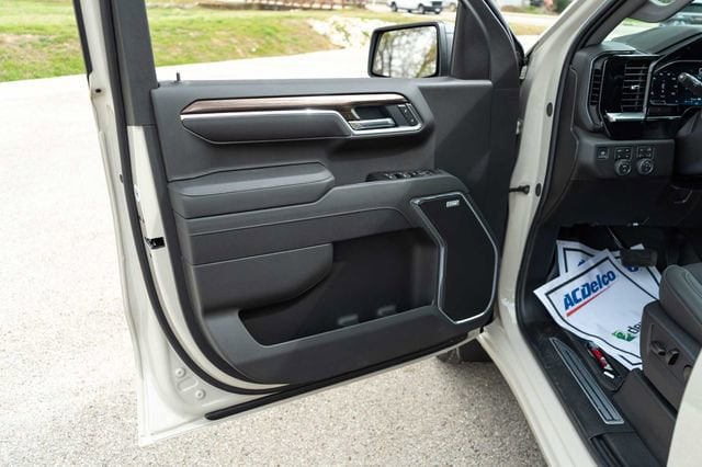 2026 Chevrolet Silverado 1500 RST - Photo 12