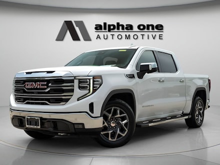 2022 GMC Sierra 1500 SLT Truck Crew Cab