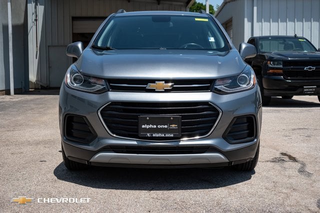 Used 2020 Chevrolet Trax LT with VIN 3GNCJLSB9LL330552 for sale in Rockdale, TX
