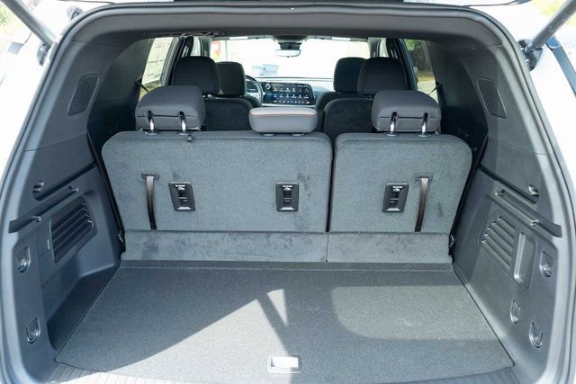 2026 Chevrolet Traverse LT - Photo 7