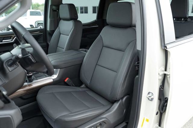 2026 Chevrolet Silverado 1500 RST - Photo 13