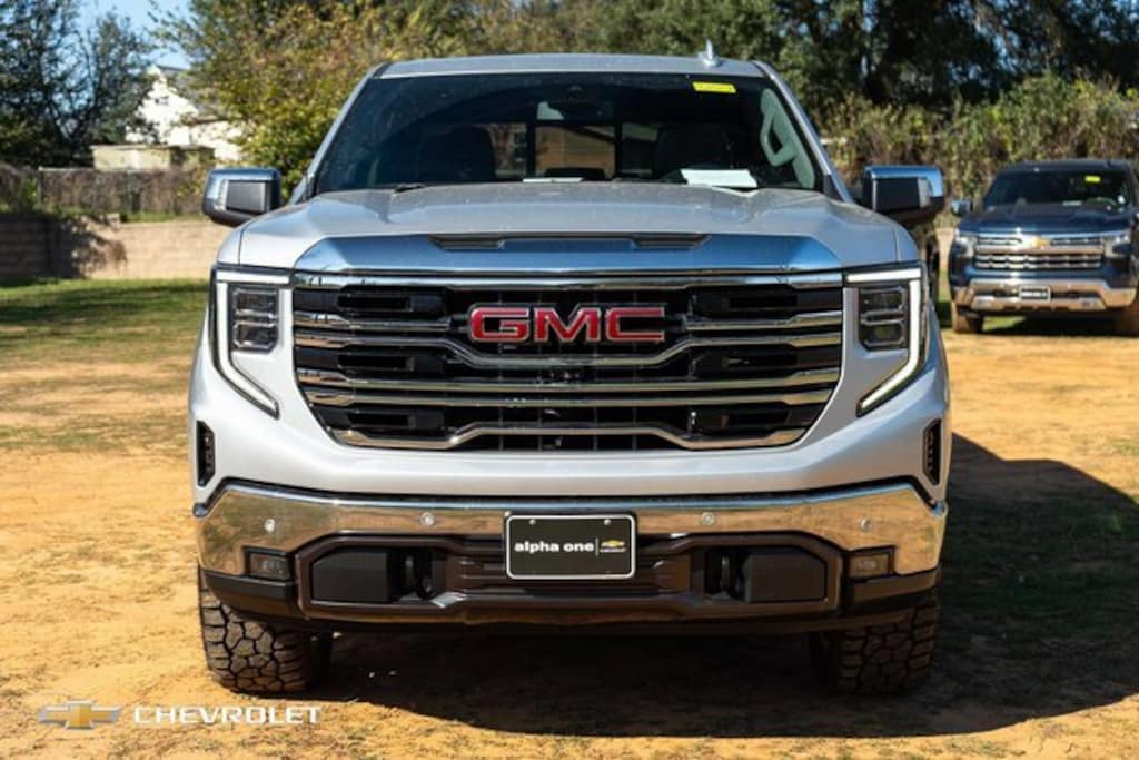 Used 2022 GMC Sierra 1500 SLT Truck Crew Cab
