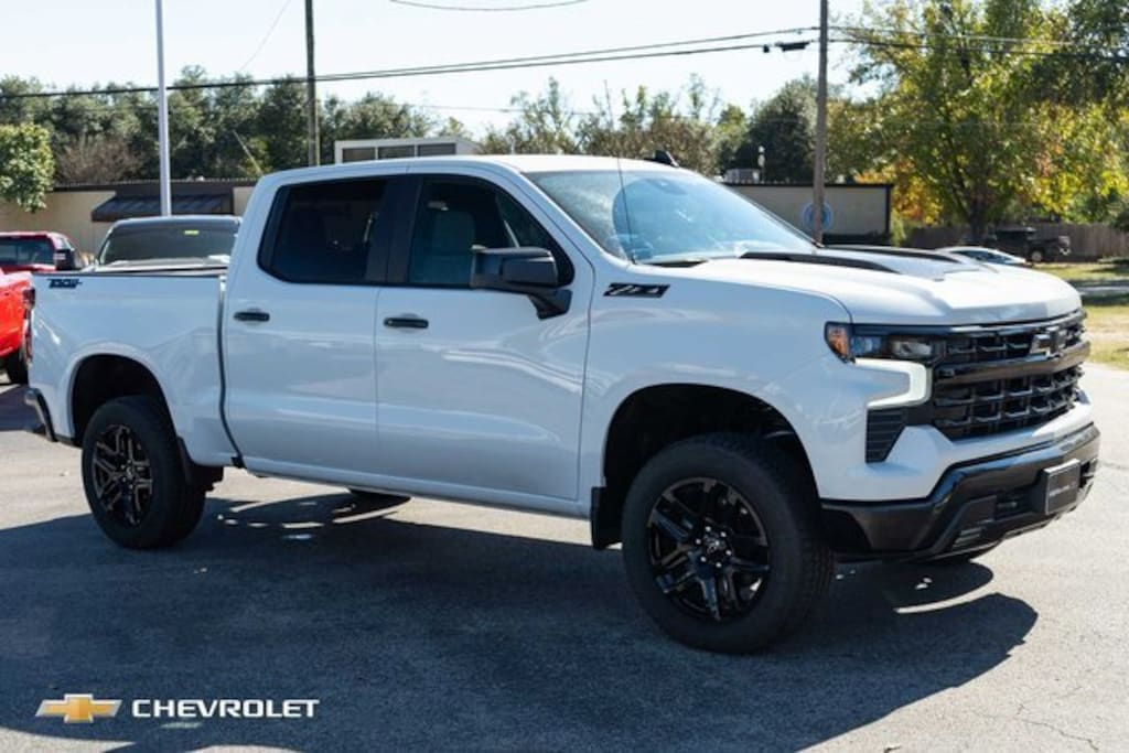 Used 2025 Chevrolet Silverado 1500 LT Trail Boss Truck Crew Cab