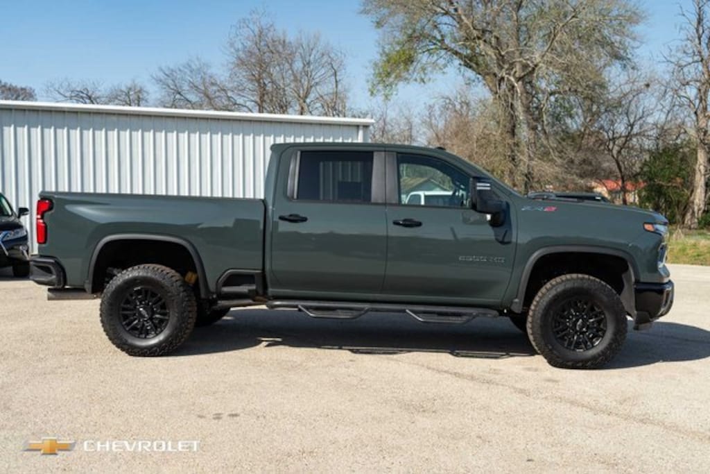 New 2025 Chevrolet Silverado 2500 HD ZR2 Truck