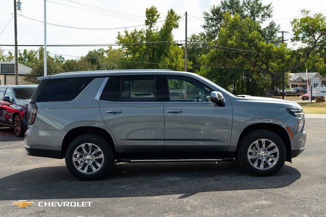 2026 Chevrolet Tahoe Premier photo 4