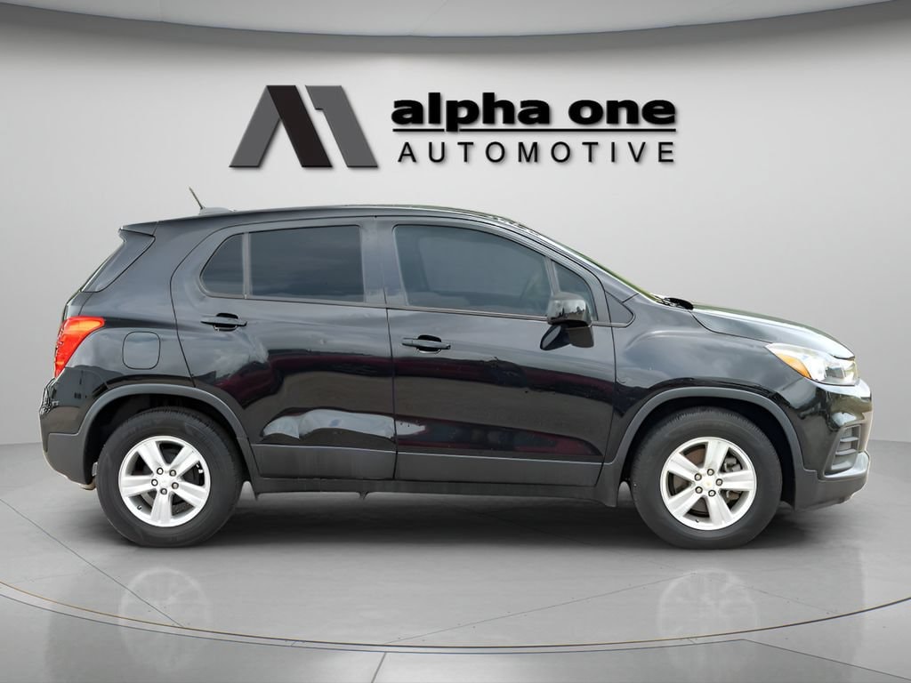 Used 2021 Chevrolet Trax LS SUV