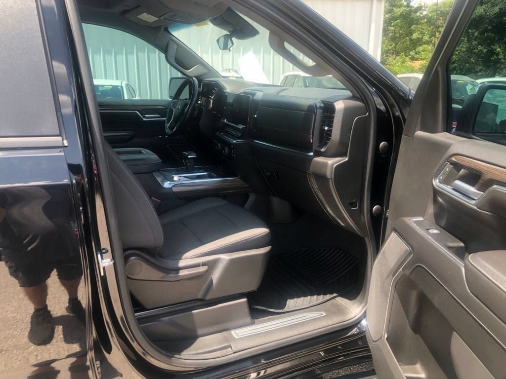 Used 2022 Chevrolet Silverado 1500 LT Truck Crew Cab