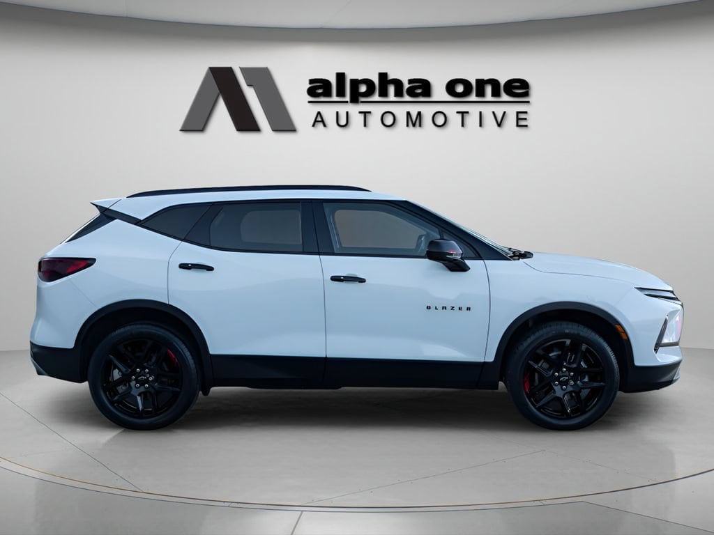 Used 2024 Chevrolet Blazer 2LT SUV